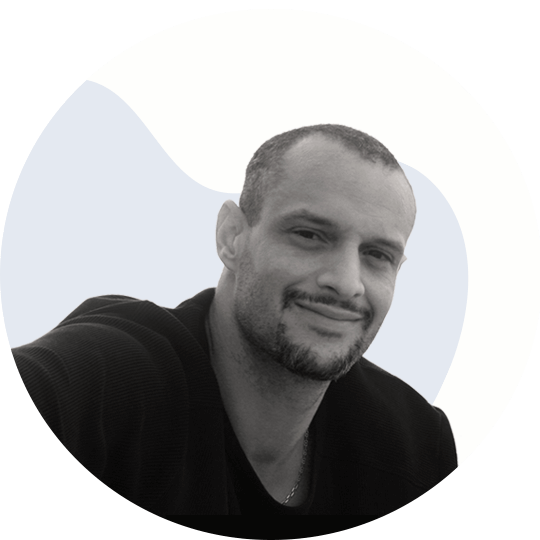 Jean-Denis, associé